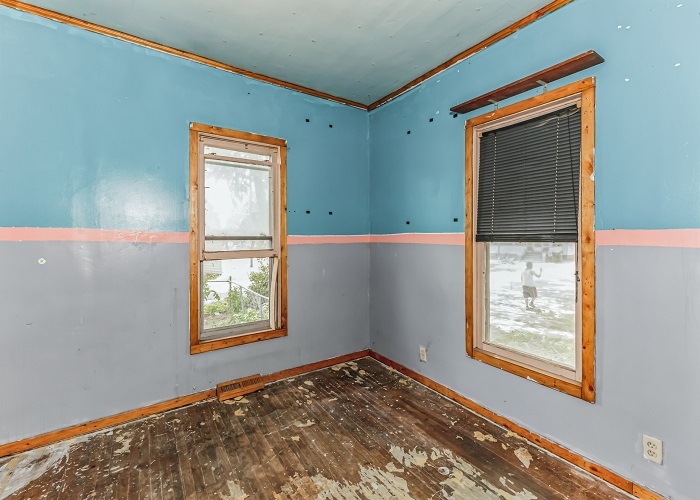 309 North 9th Street Rochelle, IL 61068 - Photo 18 of 23 a view of an empty room and window