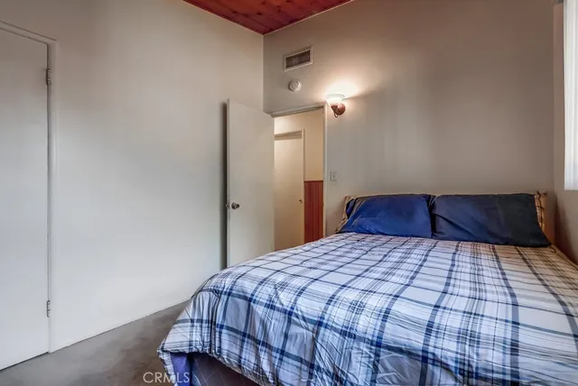 a view of a pathway of a building