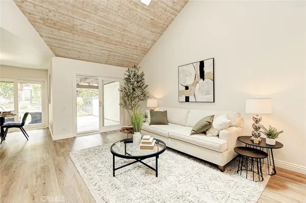 $869,000 | 6164 East Morningview Drive, Anaheim Hills, CA 92807
