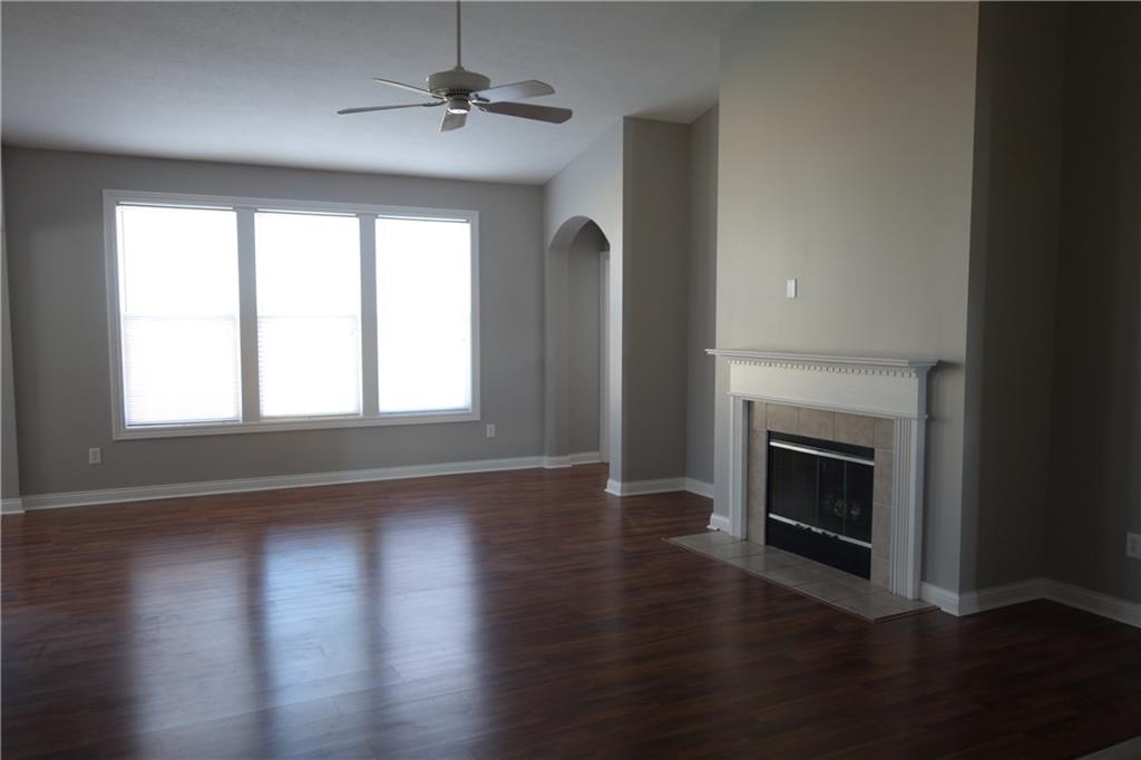 10836 Jamestown Road Indianapolis, IN 46234 - Photo 6 of 24 Gallery Image 6