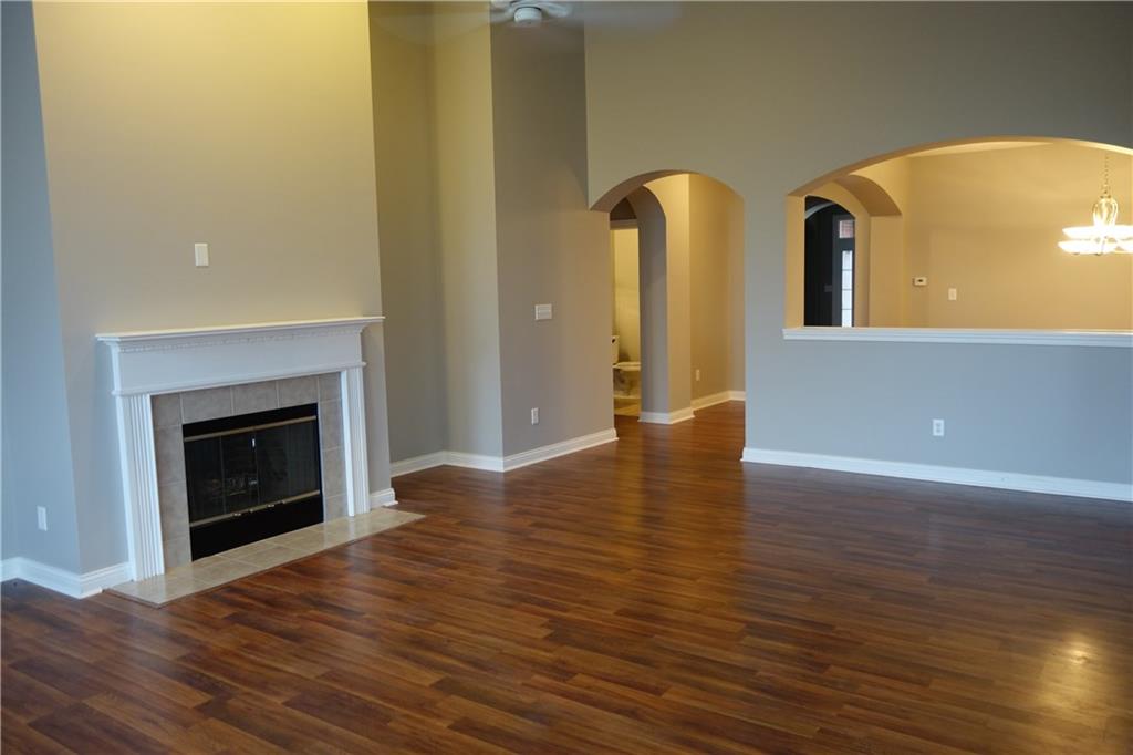 10836 Jamestown Road Indianapolis, IN 46234 - Photo 8 of 24 Gallery Image 8