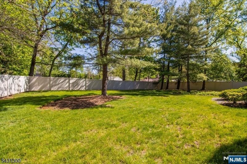 26 Little Falls Road, Unit 12 Cedar Grove, NJ 07009 - Photo 24 of 27