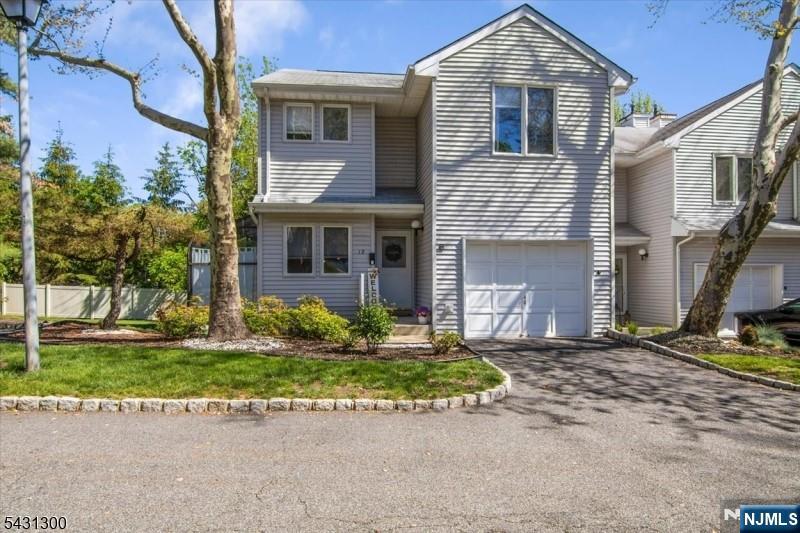26 Little Falls Road, Unit 12 Cedar Grove, NJ 07009 - Photo 3 of 27