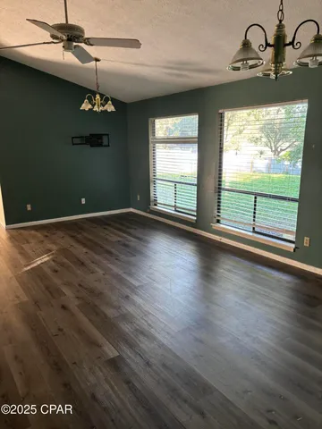 $299,997 | 15207 Highway 77, Panama City, FL 32409