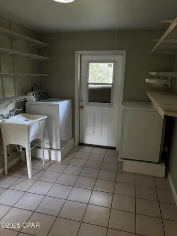 $299,997 | 15207 Highway 77, Panama City, FL 32409