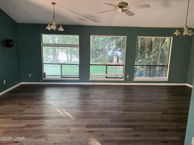 $299,997 | 15207 Highway 77, Panama City, FL 32409