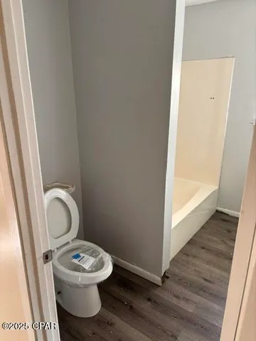 $299,997 | 15207 Highway 77, Panama City, FL 32409