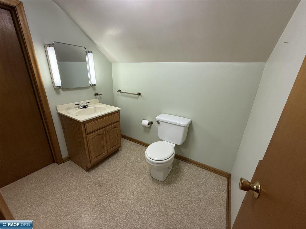 2721 3rd Avenue West Hibbing, MN 55746 - Photo 31 of 50
