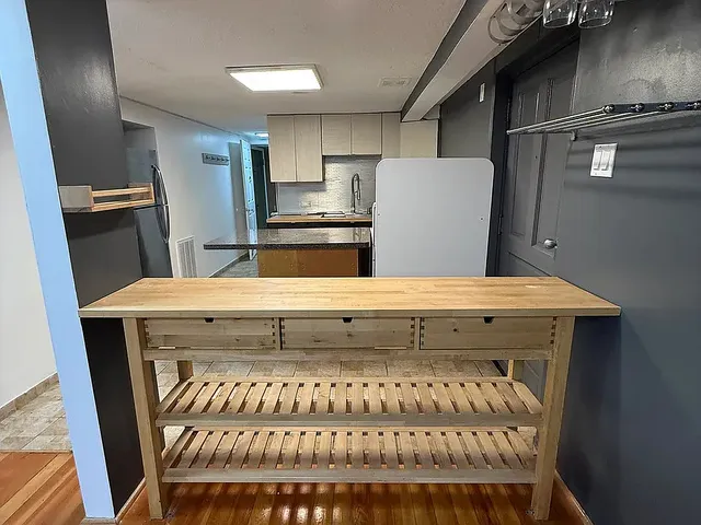 $1,400 | 3318 West Pierce Avenue, Unit G, Chicago, IL 60651