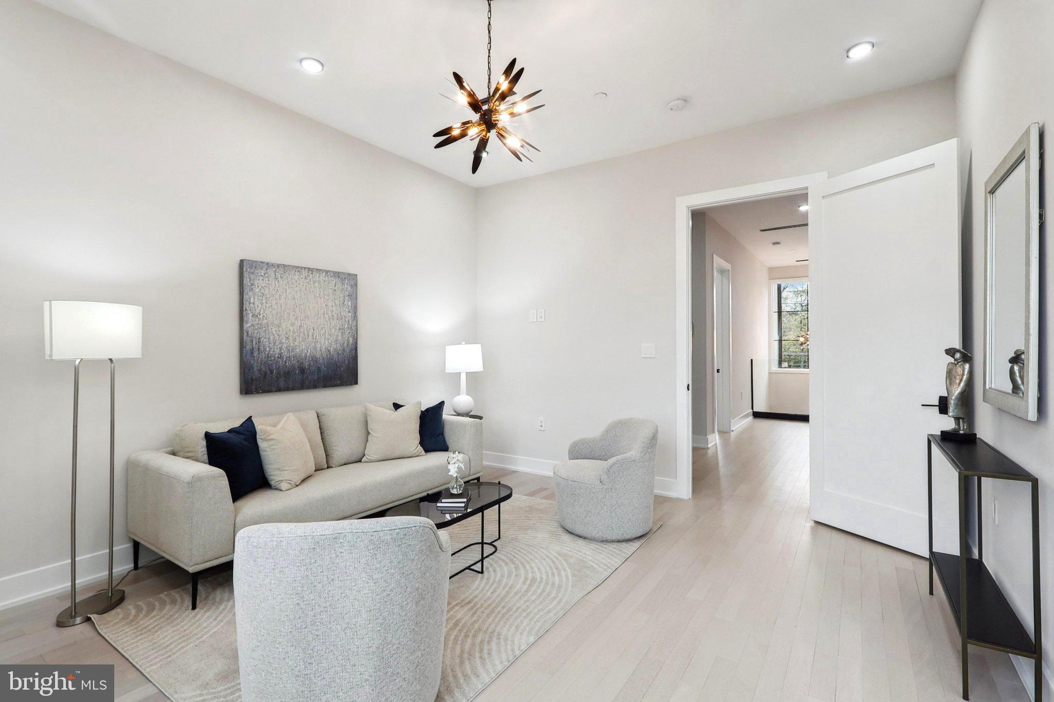 4920 Loughboro Road Northwest Washington, DC 20016 - Photo 22 of 55 Enter third level Primary #2 LR