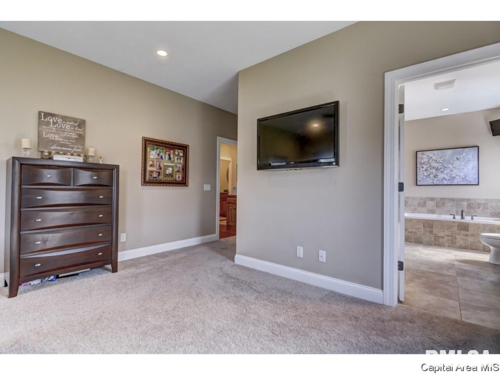 2805 Covered Wagon Trail Springfield, IL 62711 - Photo 22 of 36 Gallery Image 22