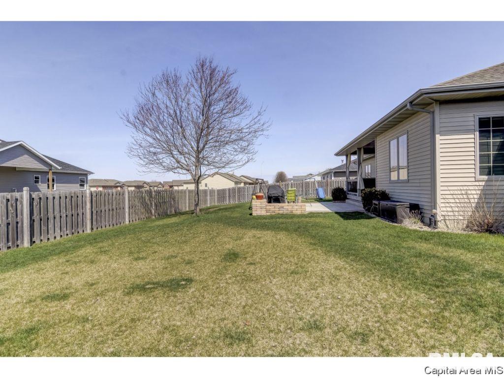 2805 Covered Wagon Trail Springfield, IL 62711 - Photo 36 of 36 Gallery Image 36