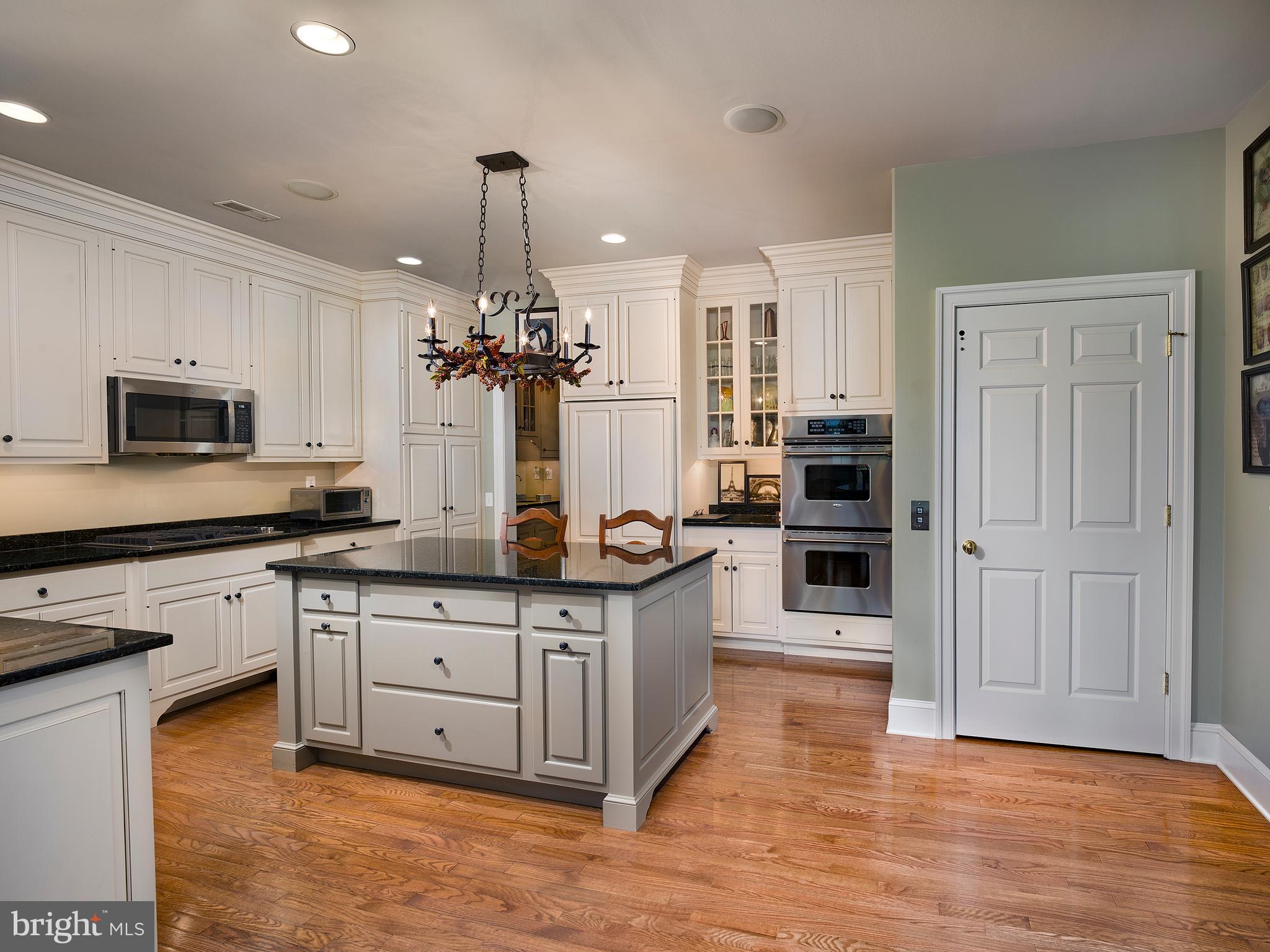 317 Applebrook Drive Malvern, PA 19355 - Photo 12 of 38 Kitchen