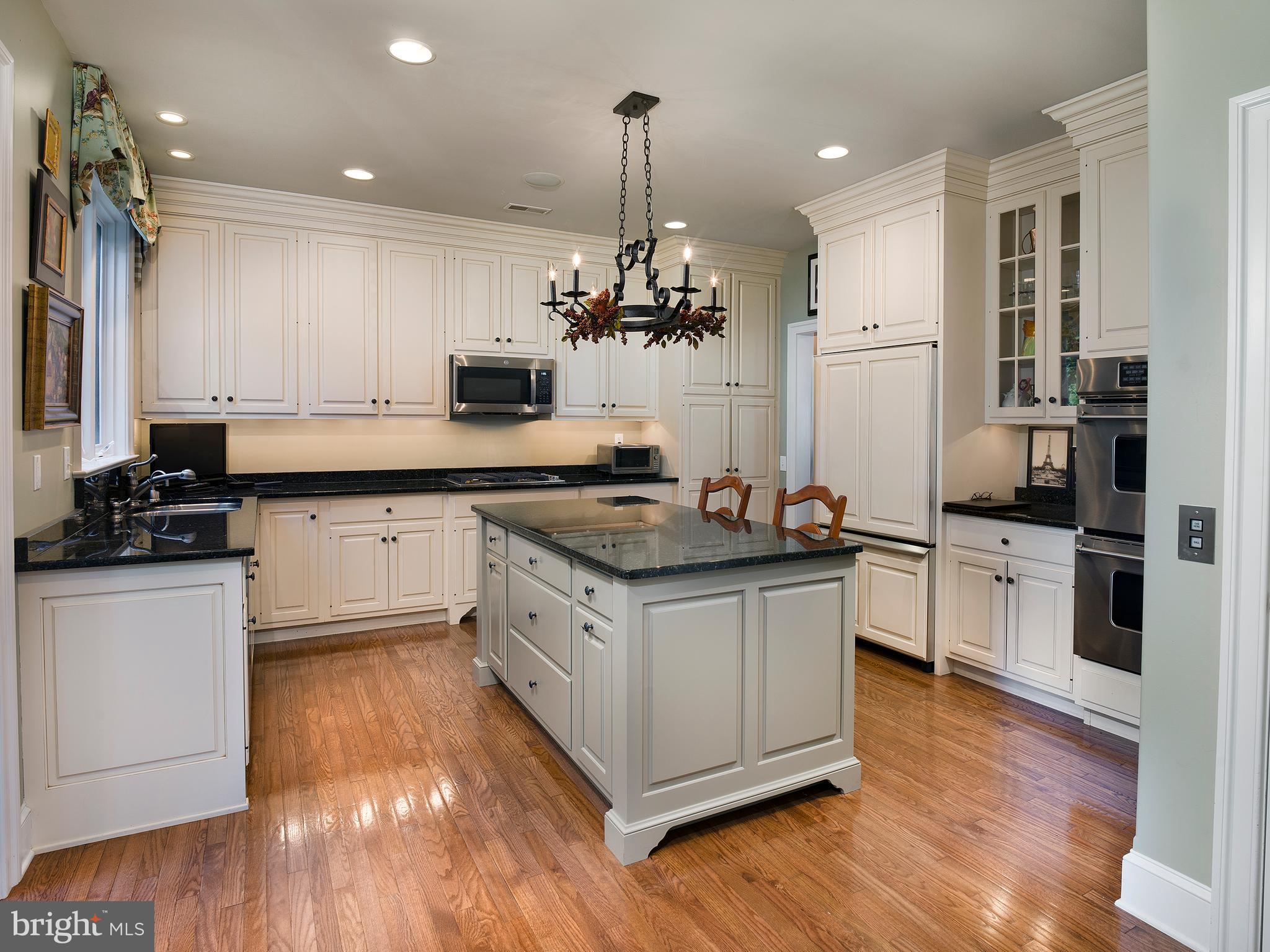 317 Applebrook Drive Malvern, PA 19355 - Photo 13 of 38 Kitchen