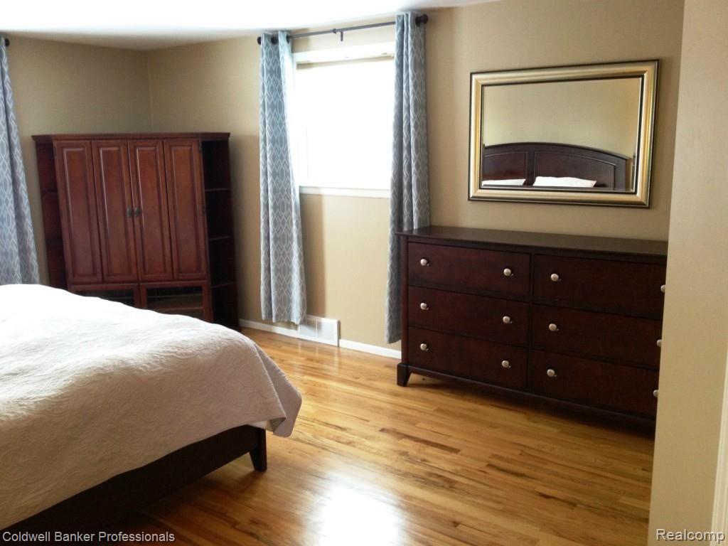 21107 Stanstead Road Northville, MI 48167 - Photo 20 of 27 MBR HD.jpg