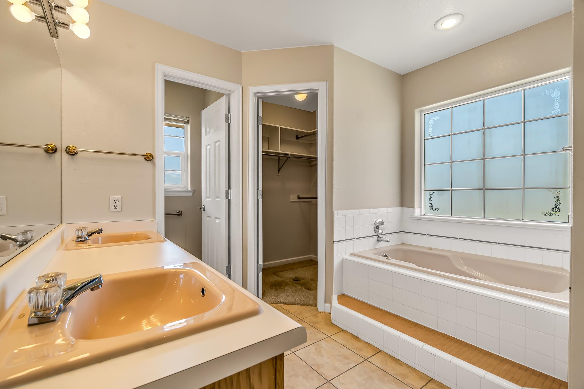 2673 Cambridge Road Grand Junction, CO 81506 - Photo 12 of 15 Gallery Image 12