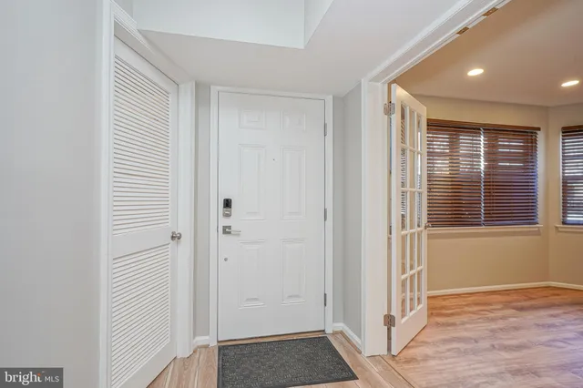 $2,800 | 82 Woodlake Drive, Marlton, NJ 08053