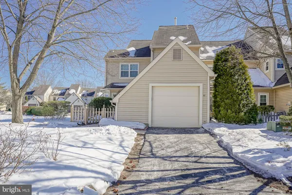$2,800 | 82 Woodlake Drive, Marlton, NJ 08053