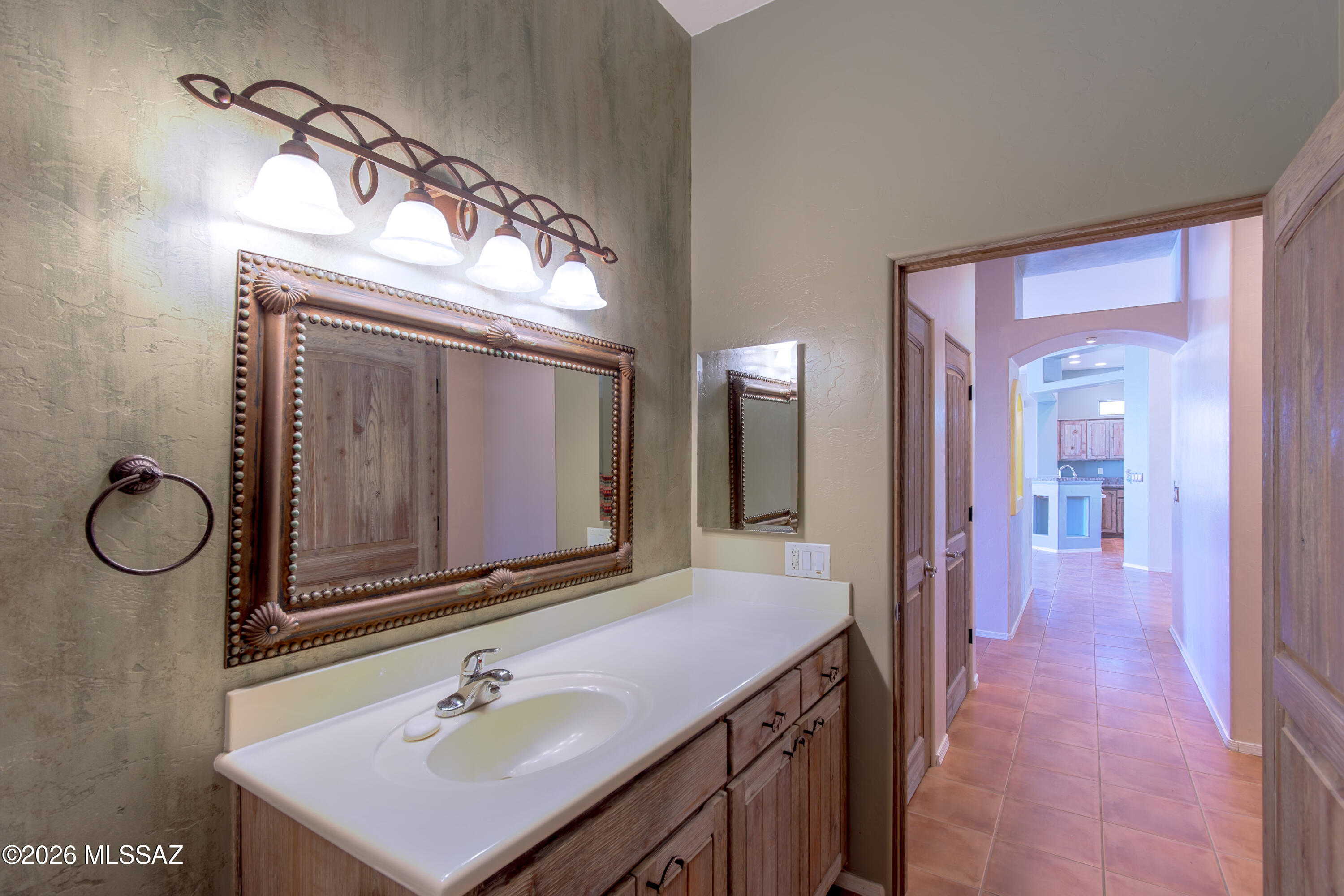 3002 West Oasis Road Tucson, AZ 85742 - Photo 24 of 49 Guest Bath View 2 3002