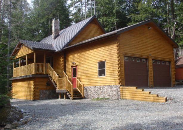 5 Canoe Court Millinocket, ME 04462 - Photo 1 of 44 loghome2