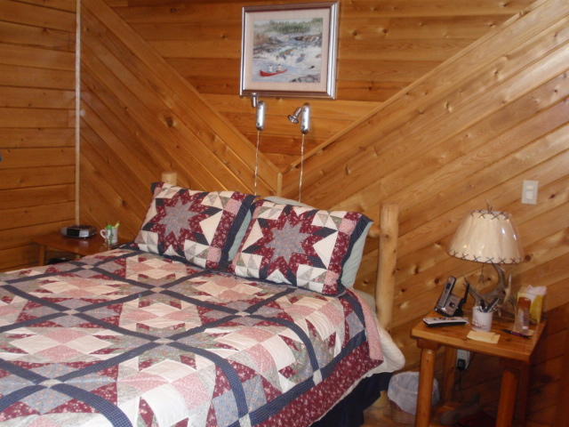 5 Canoe Court Millinocket, ME 04462 - Photo 19 of 44 master bedroom1