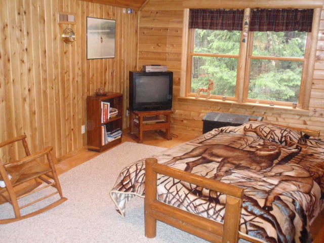 5 Canoe Court Millinocket, ME 04462 - Photo 24 of 44 loft2