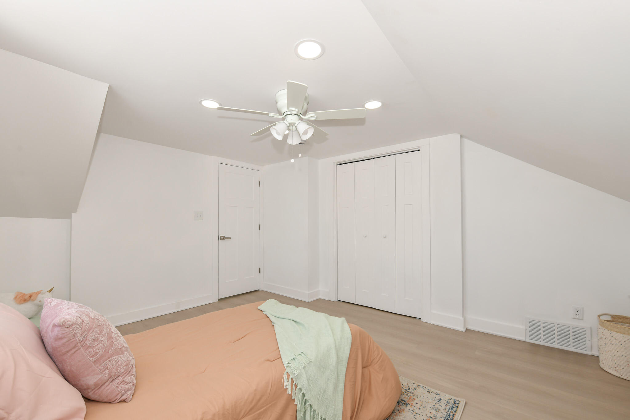 4578 North 127th Street Butler, WI 53007 - Photo 23 of 38 Upper Bedroom