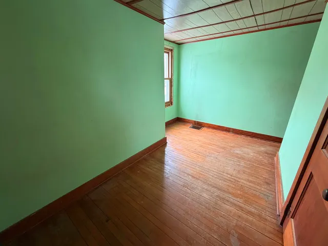 $135,900 | 1729 Summit Avenue, Beloit, WI 53511