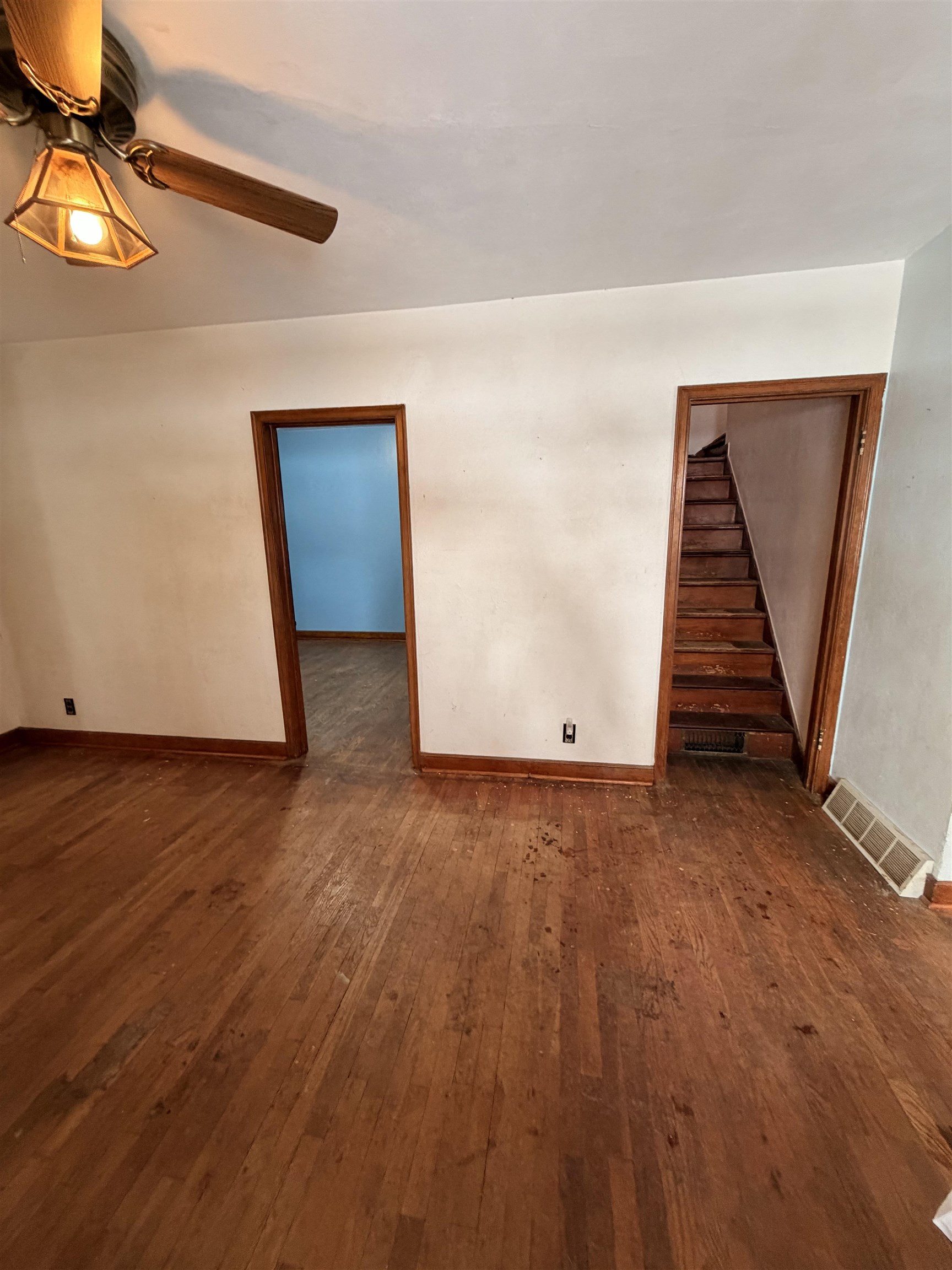 1729 Summit Avenue Beloit, WI 53511 - Photo 3 of 16