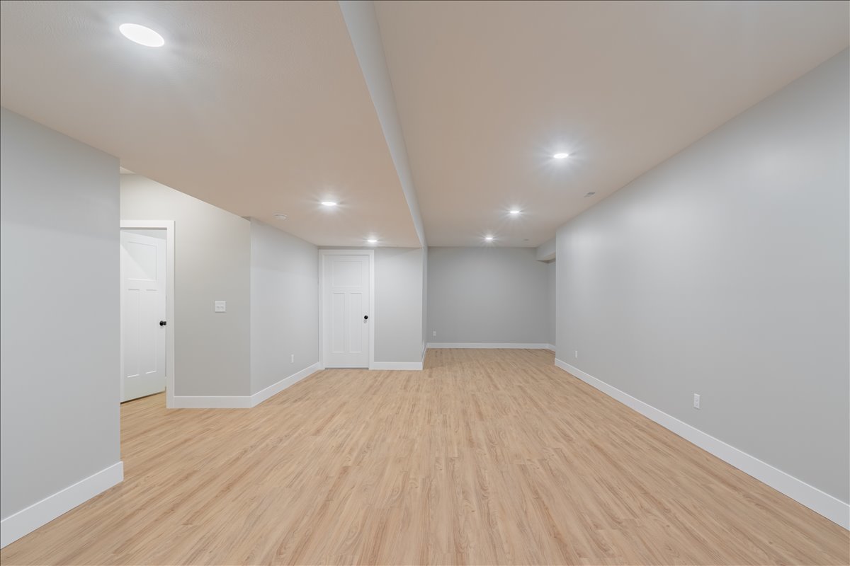 5206 Finlen Lane Bloomington, IL 61705 - Photo 32 of 40 a view of room