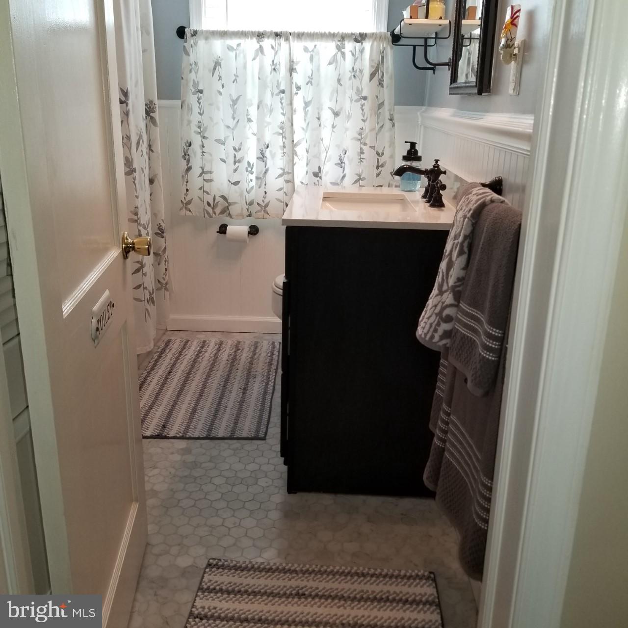 1658 Myamby Road Baltimore, MD 21286 - Photo 23 of 55 Remodeled Upper Level Bath