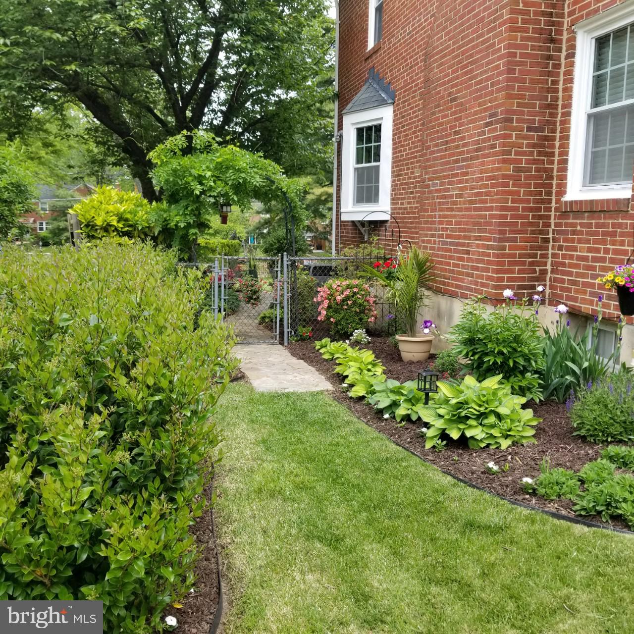 1658 Myamby Road Baltimore, MD 21286 - Photo 6 of 55 Side of House/End of Group