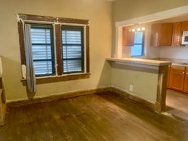 an empty room with window