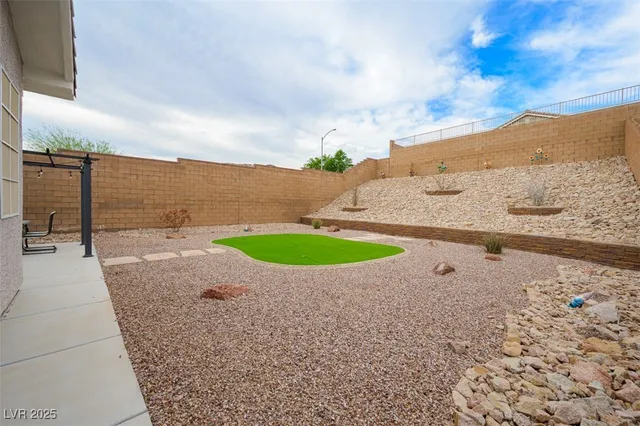 $349,000 | 2368 Cookies Crossing Court, Laughlin, NV 89029