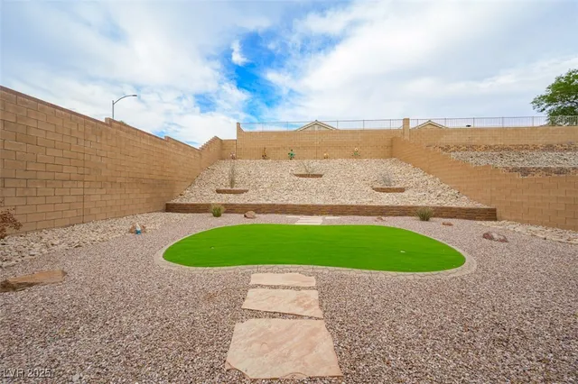 $349,000 | 2368 Cookies Crossing Court, Laughlin, NV 89029