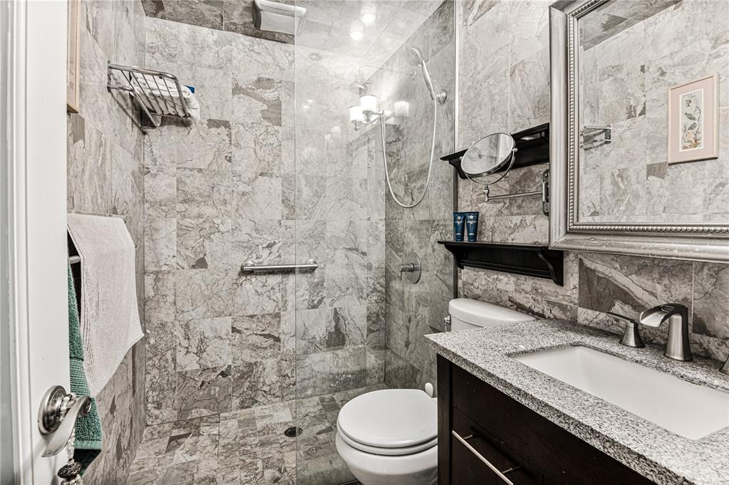 610 Indian Rocks Road North, Unit 123 Belleair Bluffs, FL 33770 - Photo 12 of 20