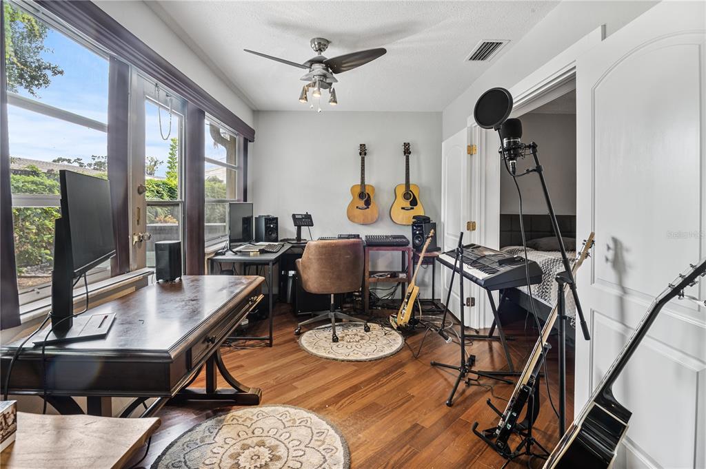 610 Indian Rocks Road North, Unit 123 Belleair Bluffs, FL 33770 - Photo 8 of 20