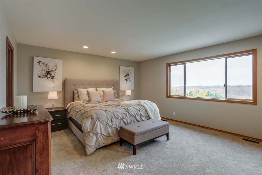 13982 Southeast 159th Place Renton, WA 98058 - Photo 15 of 25 Gallery Image 15