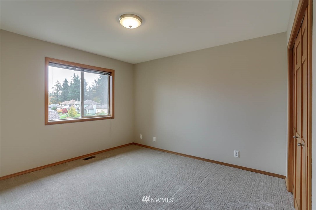 13982 Southeast 159th Place Renton, WA 98058 - Photo 20 of 25 Gallery Image 20
