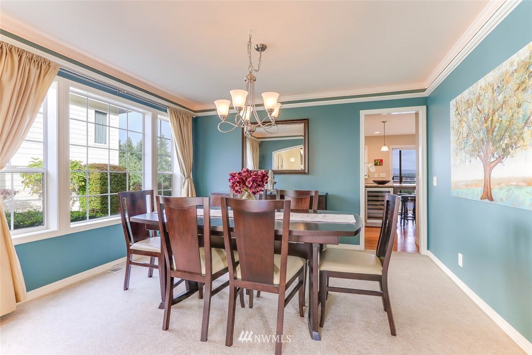 13982 Southeast 159th Place Renton, WA 98058 - Photo 7 of 25 Gallery Image 7