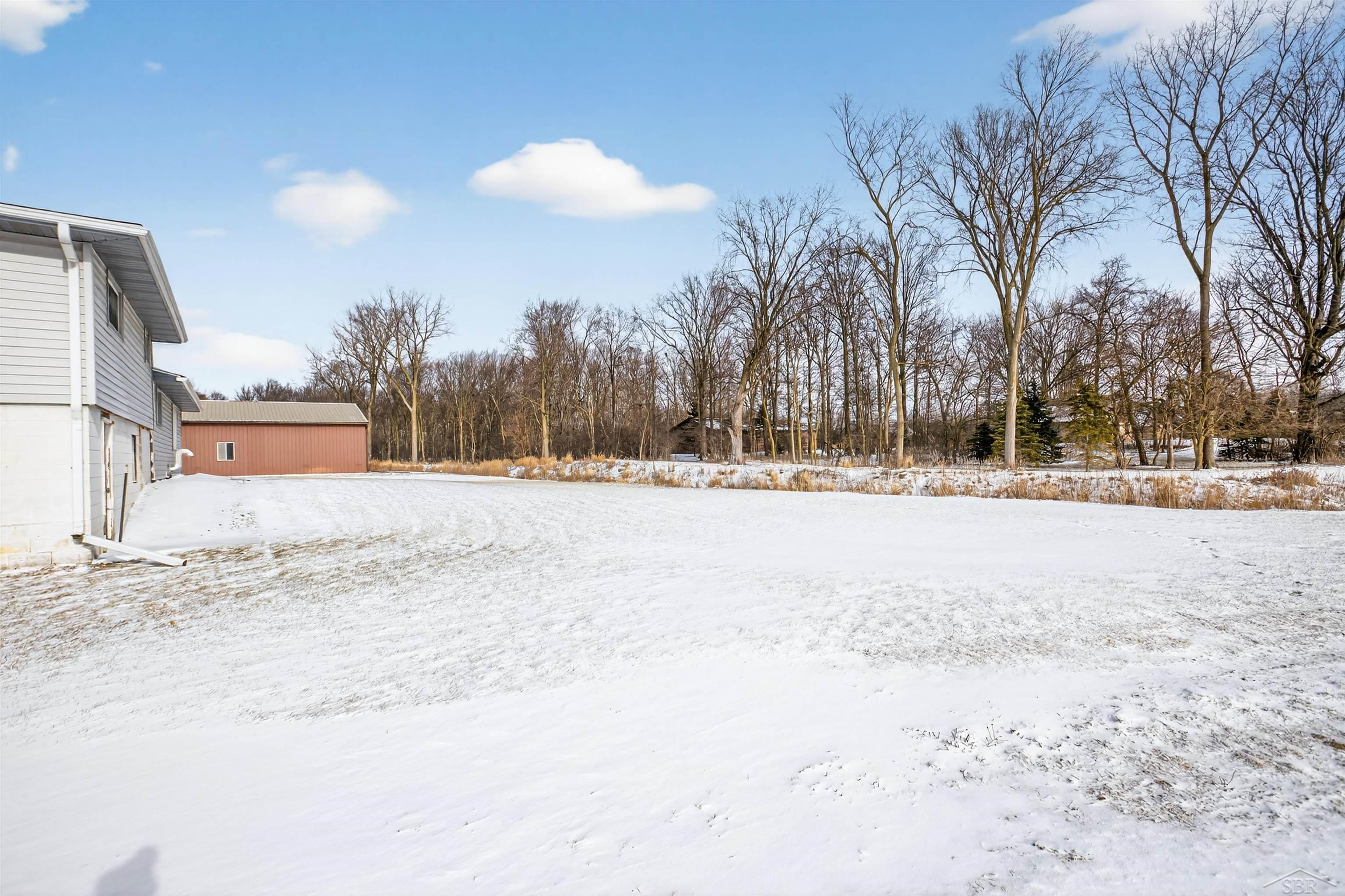 6530 Davis Road Saginaw, MI 48604 - Photo 8 of 46 50197962-006b2100-f116-4580-80f5-80643e5d06c1.JPG