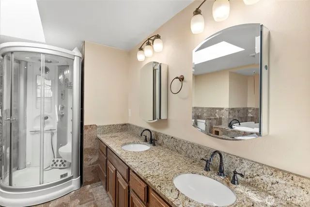 $895,000 | 8036 Ellison Loop Northwest, Olympia, WA 98502