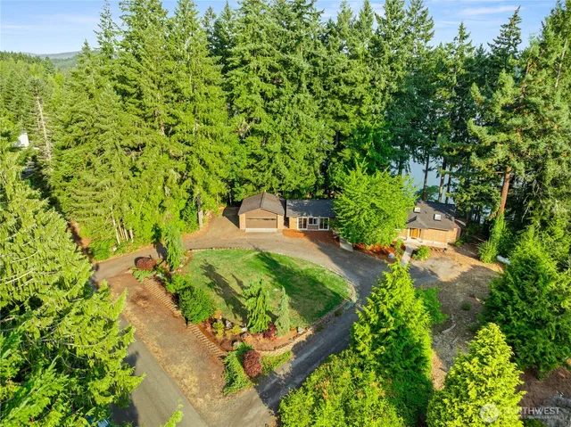 $895,000 | 8036 Ellison Loop Northwest, Olympia, WA 98502