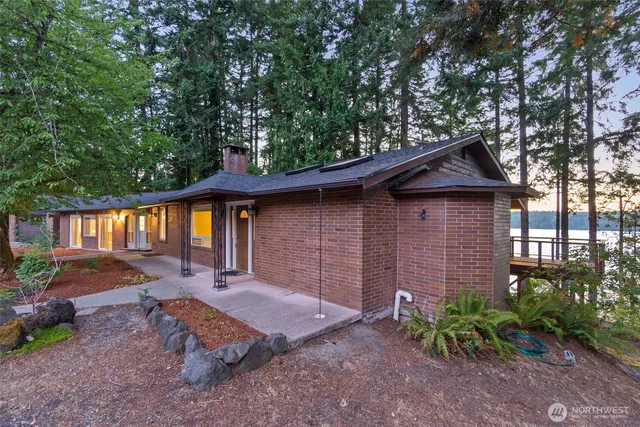 $895,000 | 8036 Ellison Loop Northwest, Olympia, WA 98502