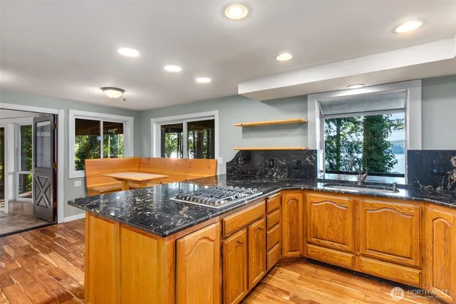 $895,000 | 8036 Ellison Loop Northwest, Olympia, WA 98502