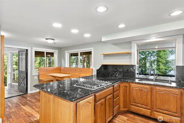 $895,000 | 8036 Ellison Loop Northwest, Olympia, WA 98502