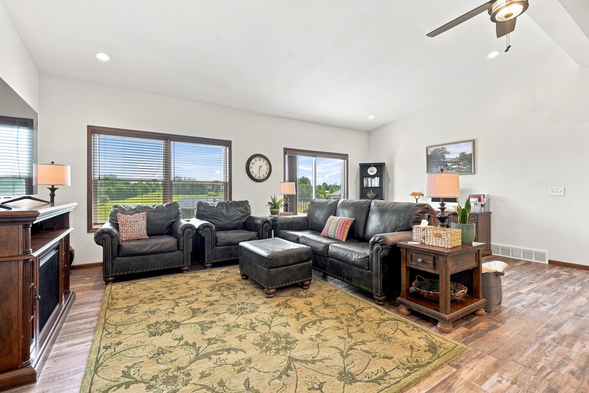1095 Walnut Dell Road Platteville, WI 53818 - Photo 12 of 41 Gallery Image 12