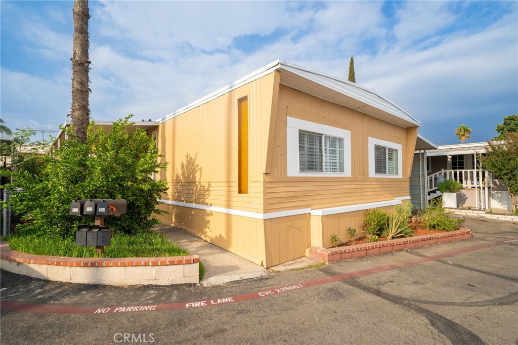 250 North Linden Avenue, Unit 124 Rialto, CA 92376 - Photo 20 of 39