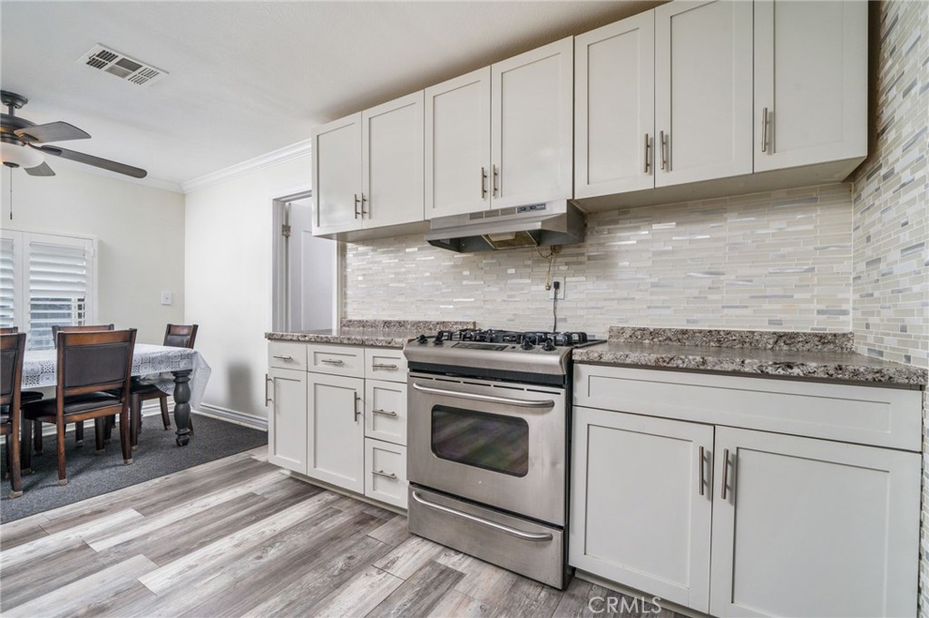 250 North Linden Avenue, Unit 124 Rialto, CA 92376 - Photo 8 of 39