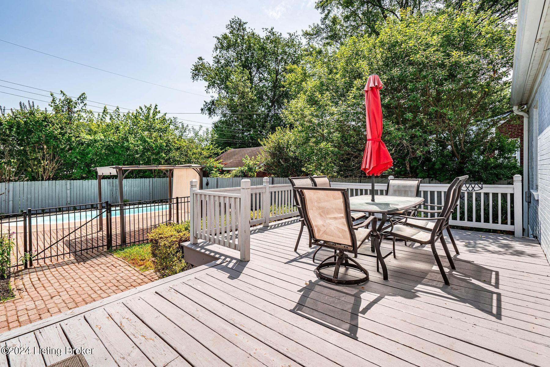 215 Fairmeade Road Louisville, KY 40207 - Photo 28 of 34 photo_online_028